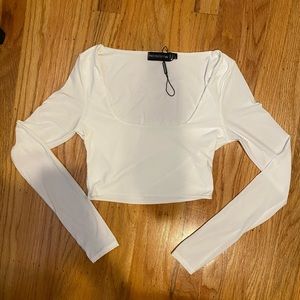 White long sleeve crop top